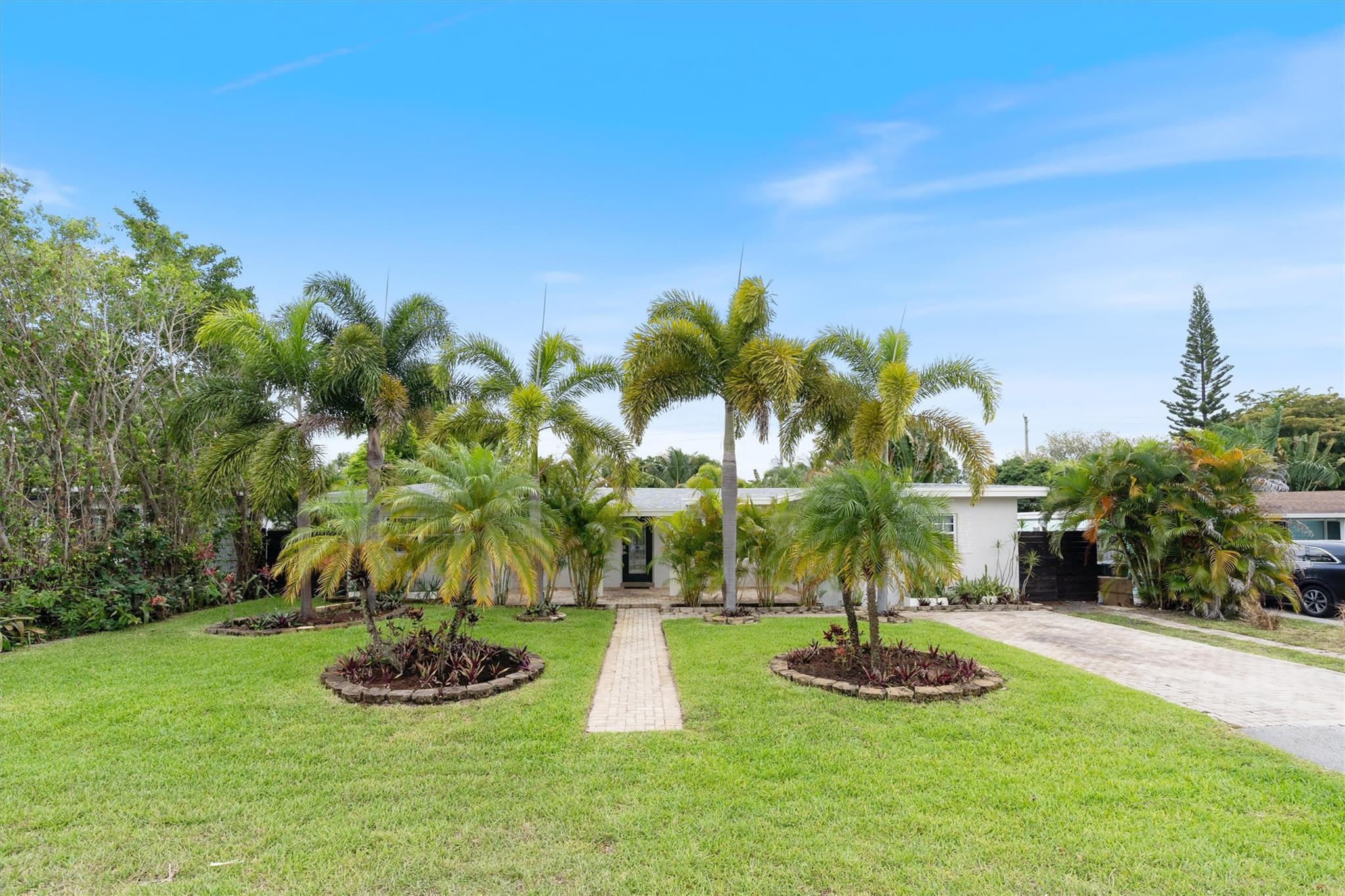 421 NW 39th St