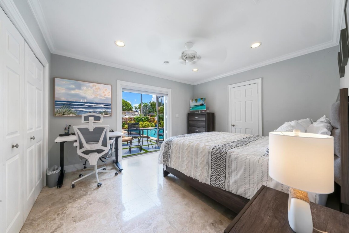 2319 Castilla Fort Lauderdale, FL 33301