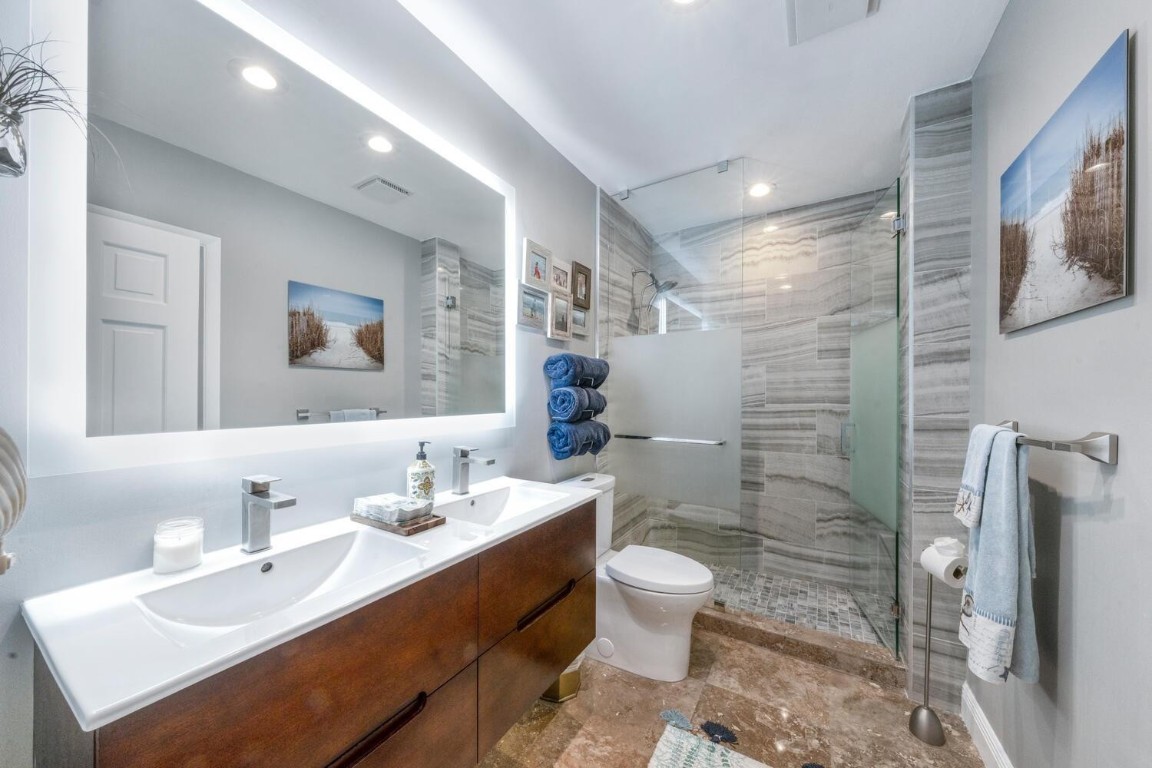 2319 Castilla Fort Lauderdale, FL 33301