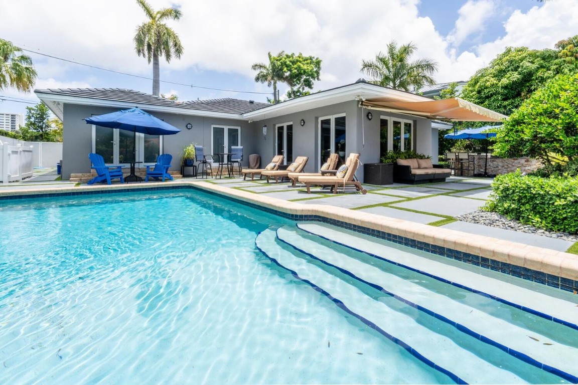 2319 Castilla Fort Lauderdale, FL 33301