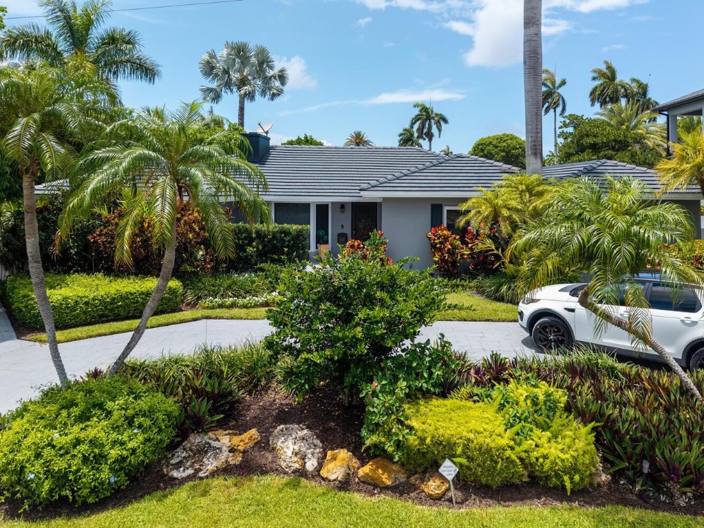 2319 Castilla Fort Lauderdale, FL 33301