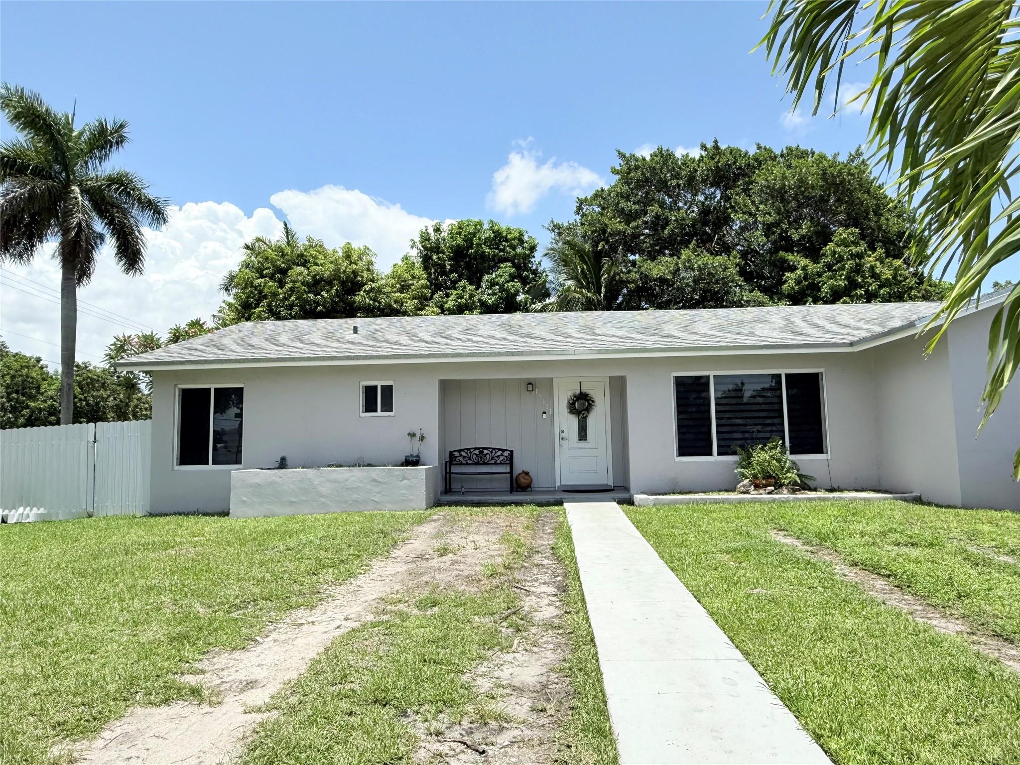 11121 SW 163rd St