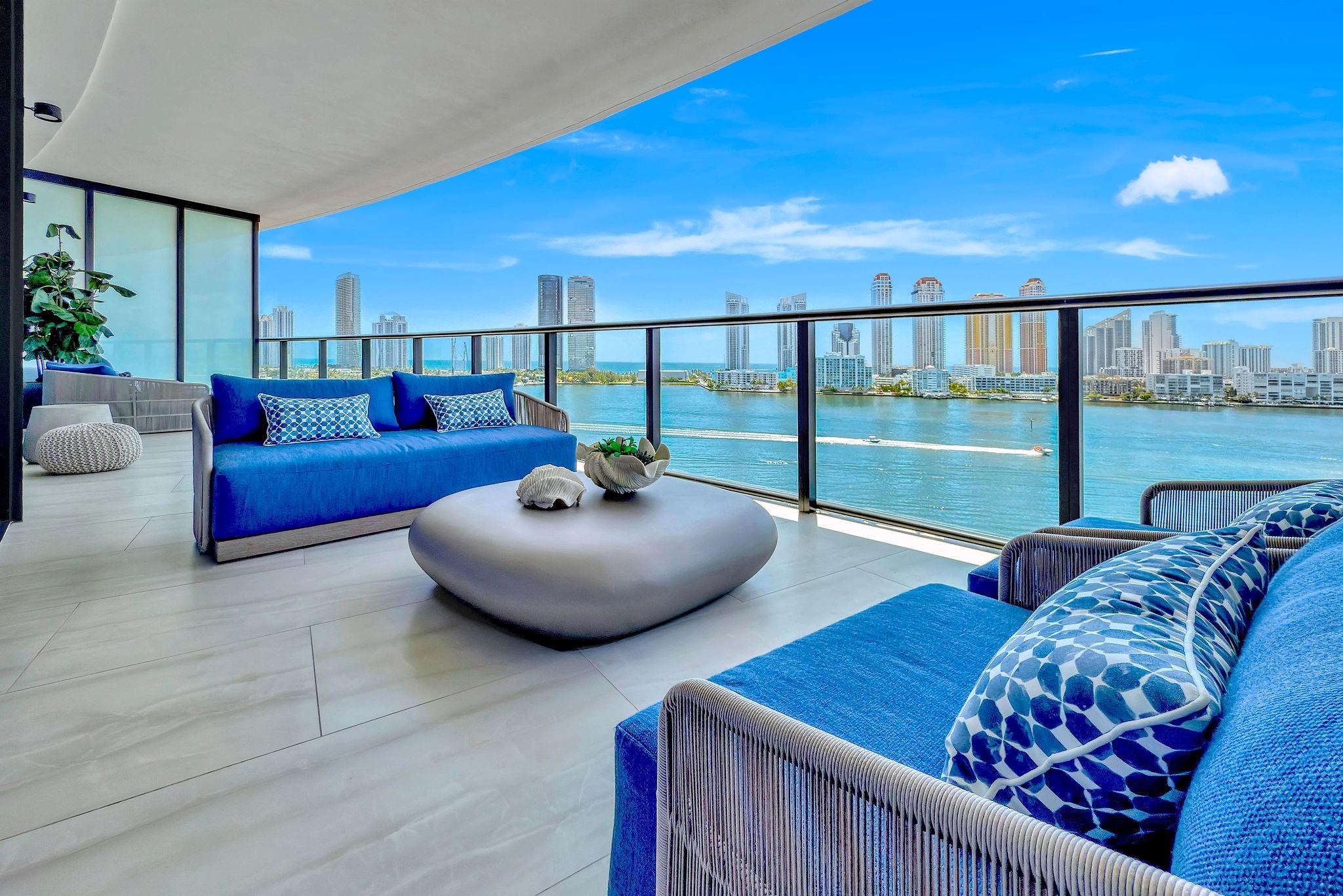 image Prive Island10