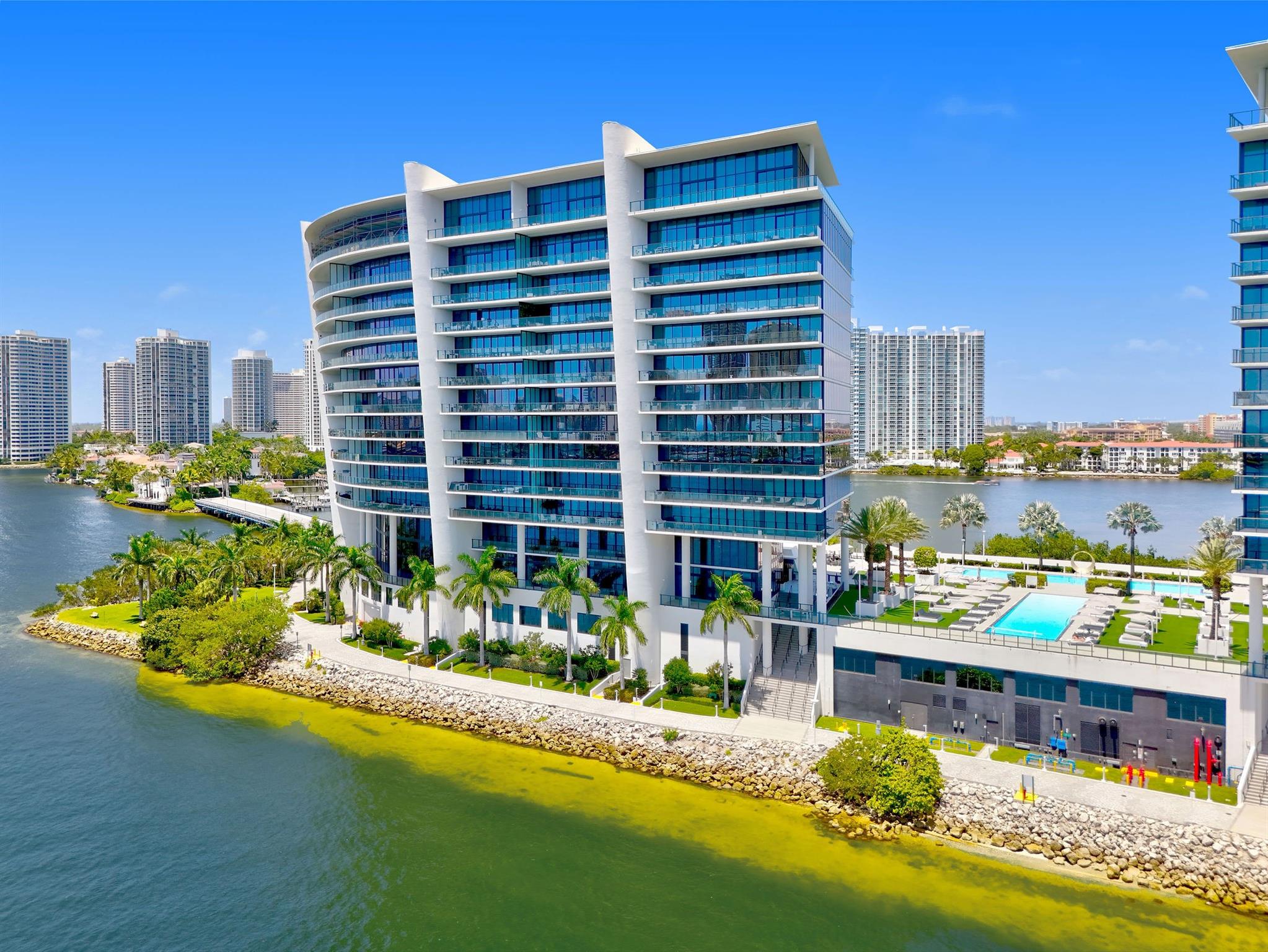 image Prive Island5