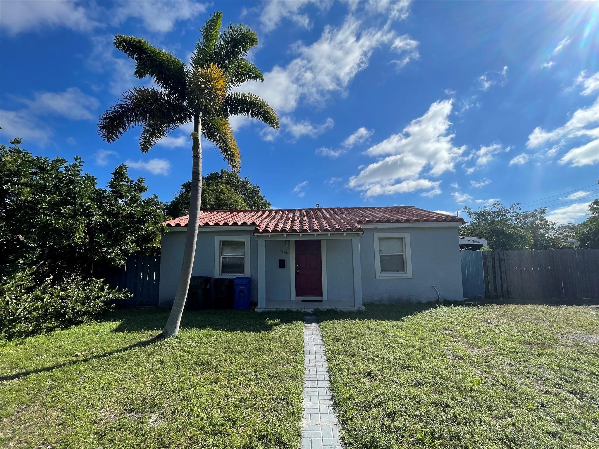 1508 NW 1st Ave