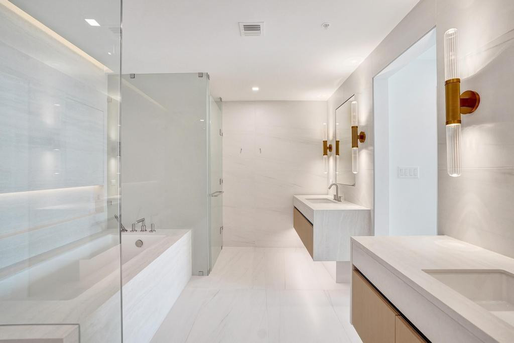 900 N Ocean #1405 Pompano Beach, FL 33062