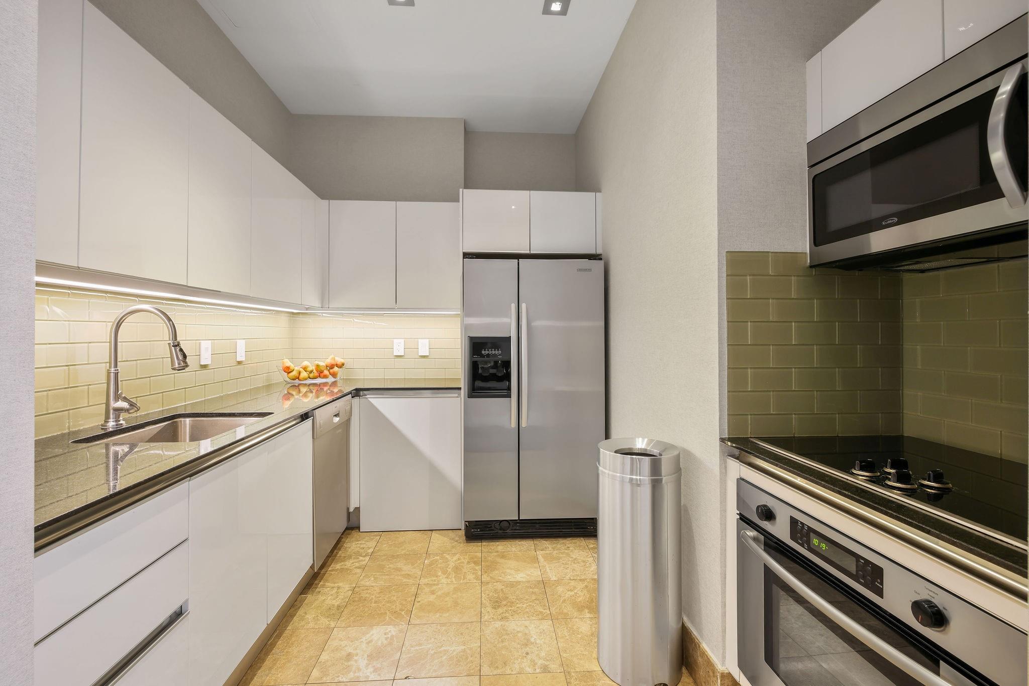 image 1060 Brickell Condo43