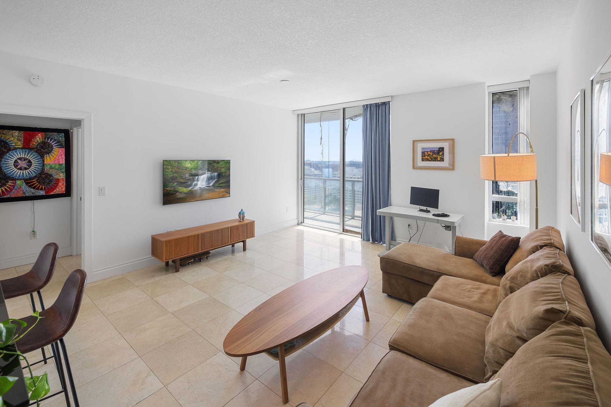 image 1060 Brickell Condo5
