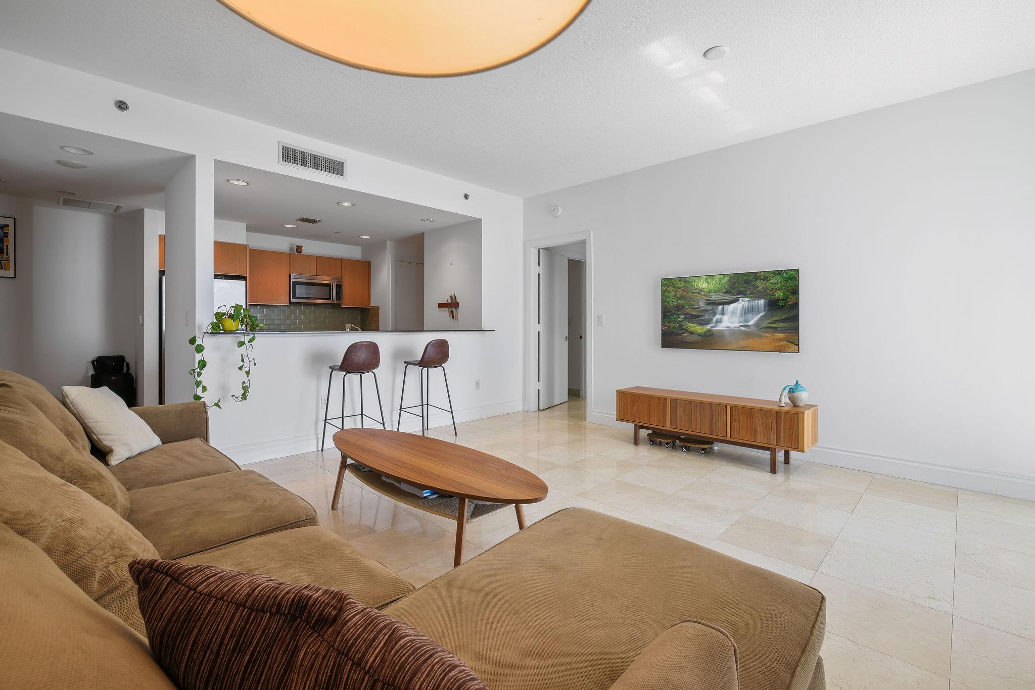 image 1060 Brickell Condo6