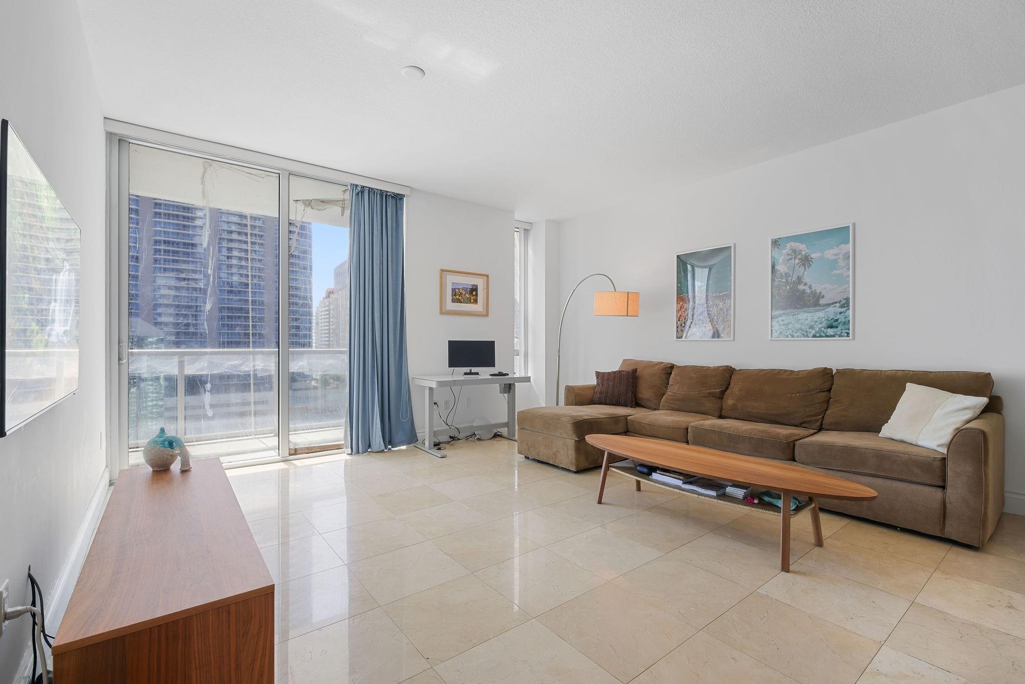 image 1060 Brickell Condo7