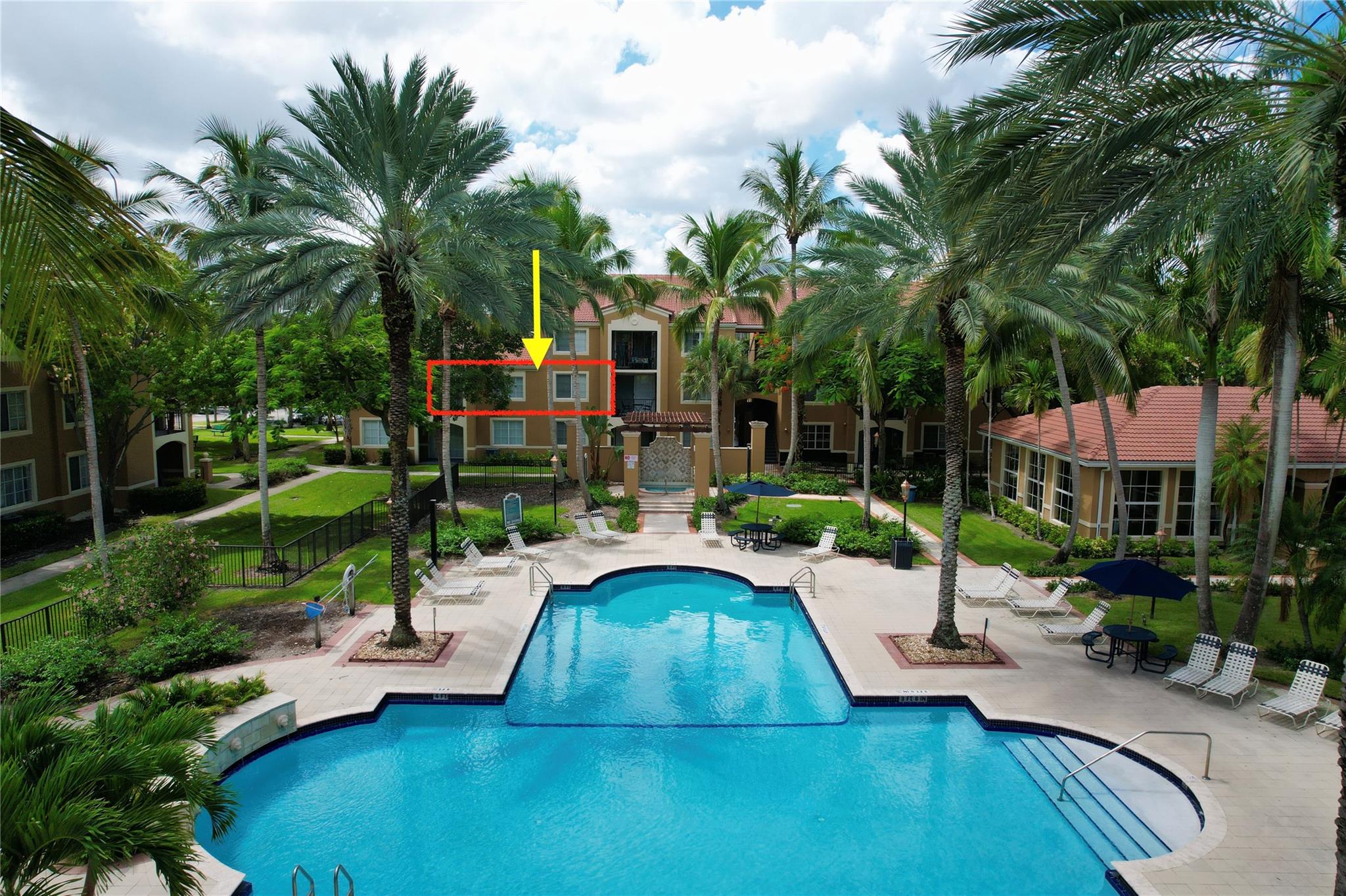 7940 Nob Hl Rd #206