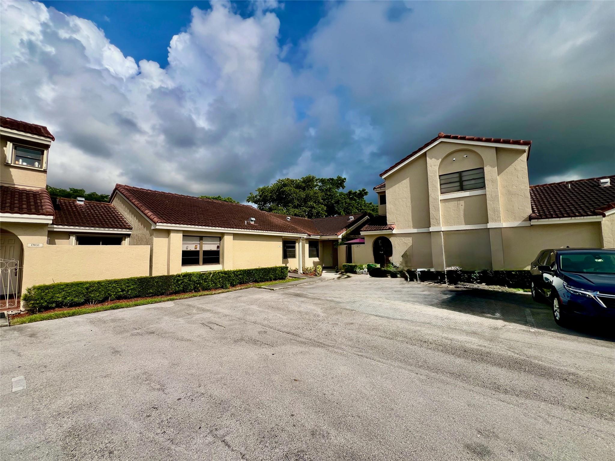 17034 NW 66th Ct