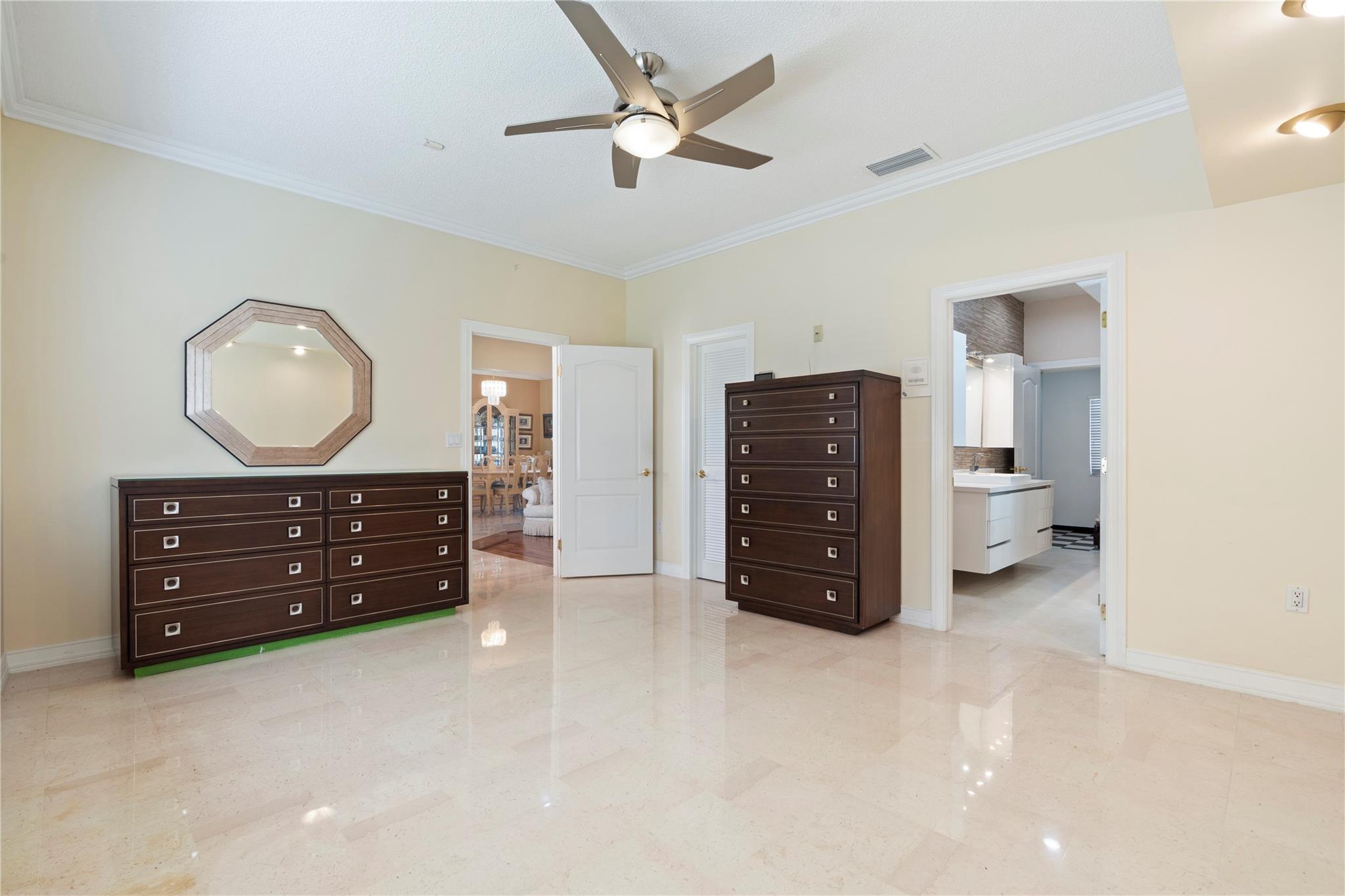 8235 NW 164th St Miami Lakes, FL 33016