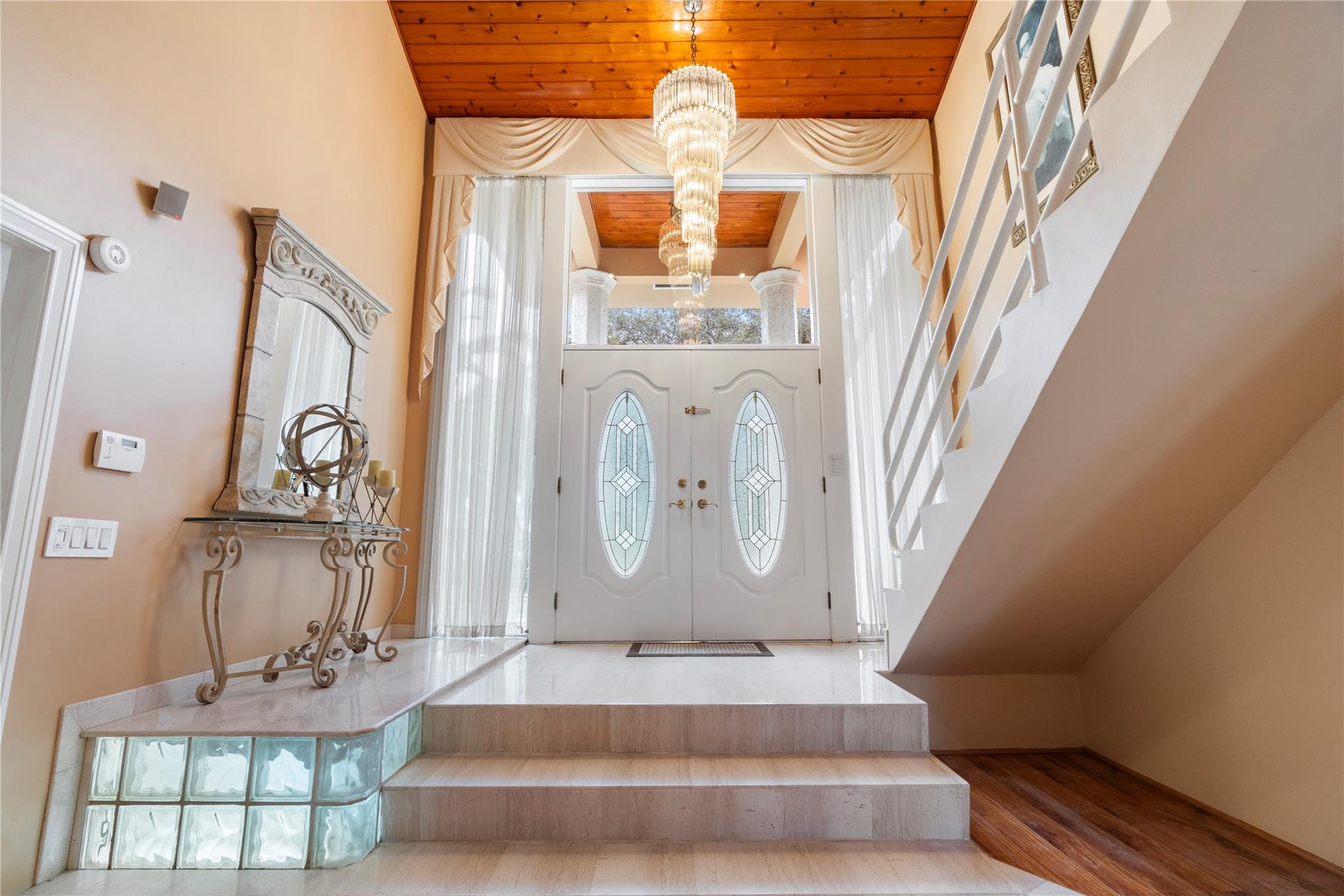 8235 NW 164th St Miami Lakes, FL 33016