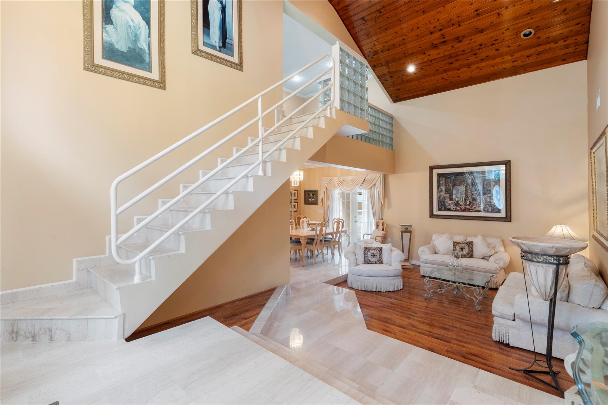 8235 NW 164th St Miami Lakes, FL 33016