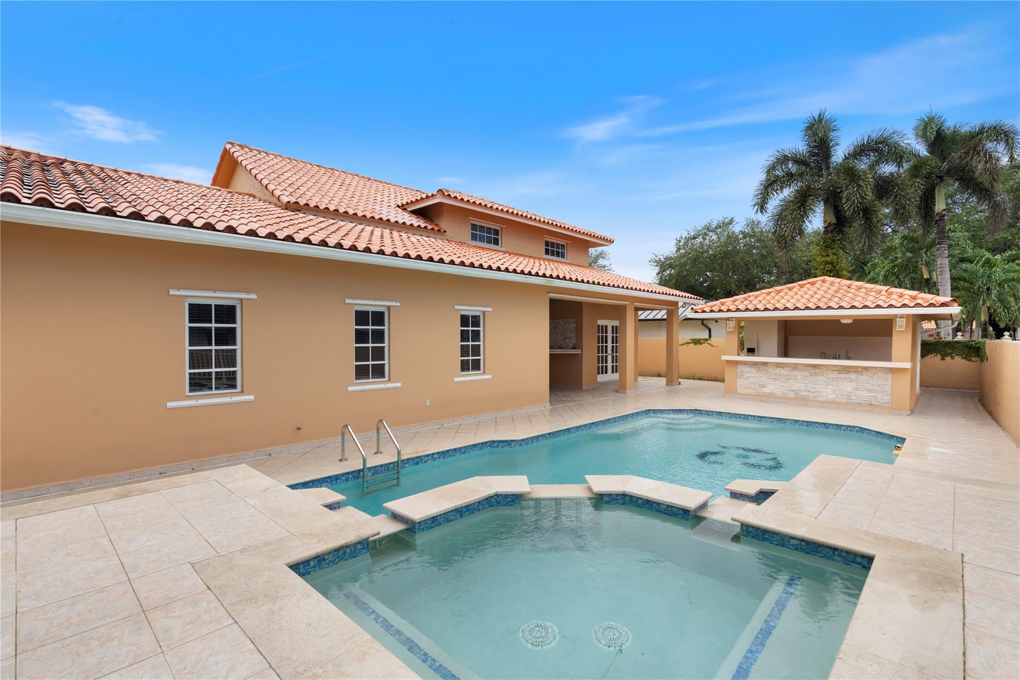 8235 NW 164th St Miami Lakes, FL 33016