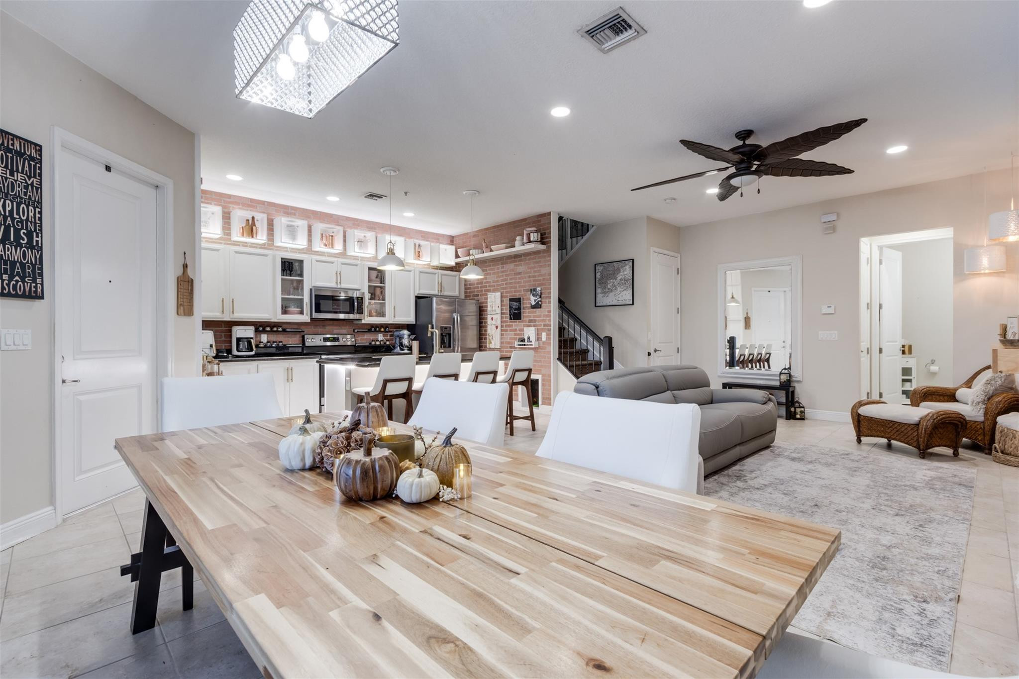 12467 NW 17th Pembroke Pines, FL 33028