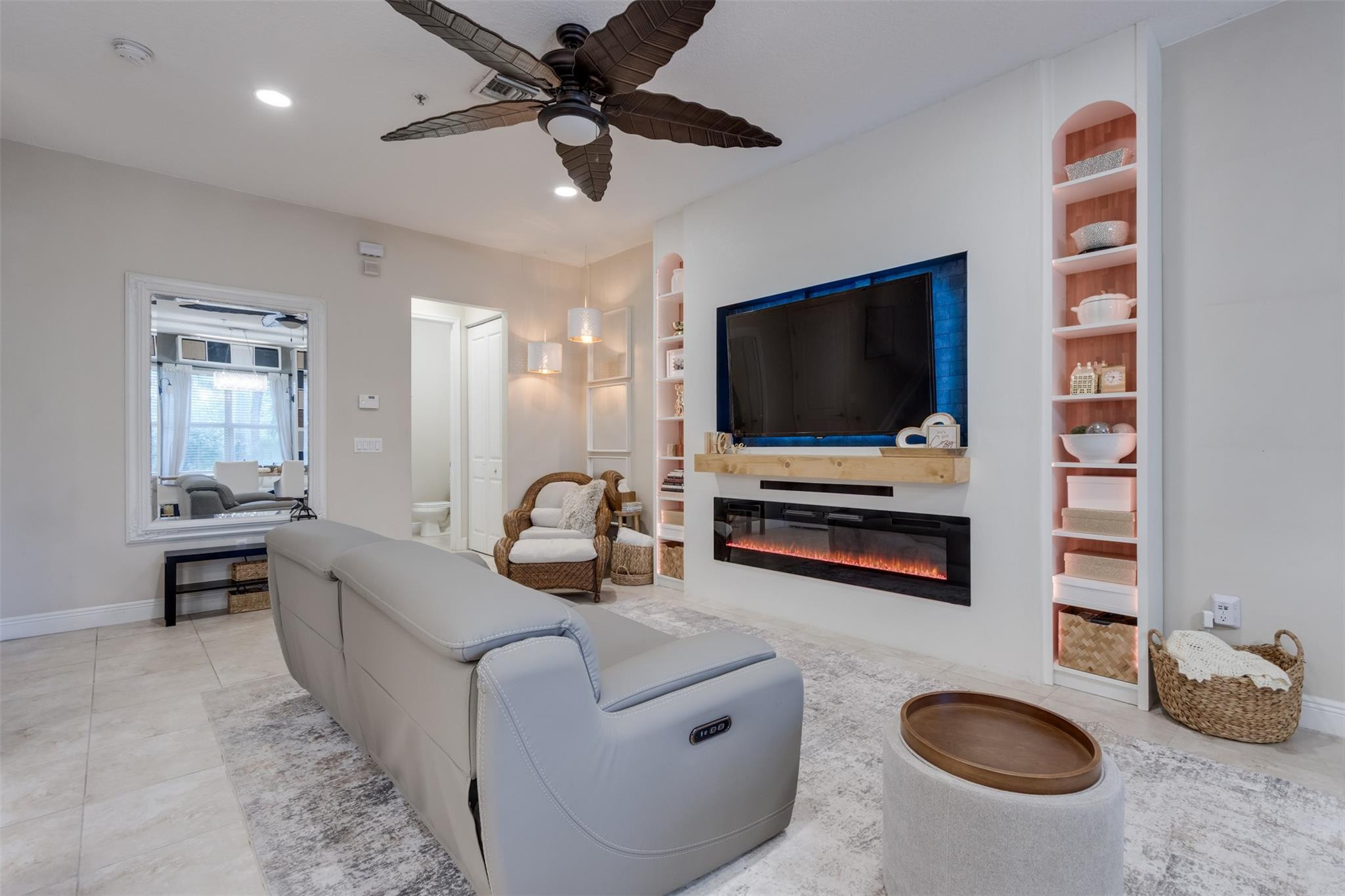 12467 NW 17th Pembroke Pines, FL 33028