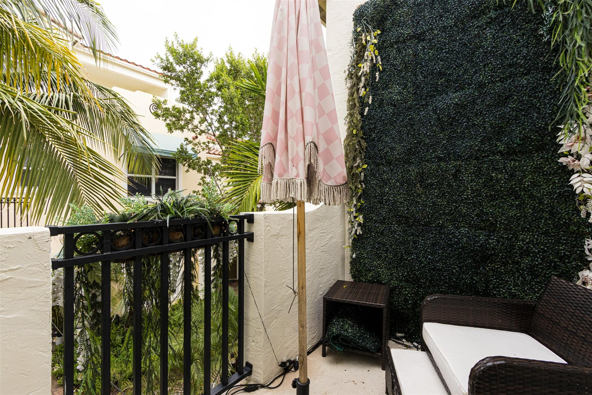 12467 NW 17th Pembroke Pines, FL 33028