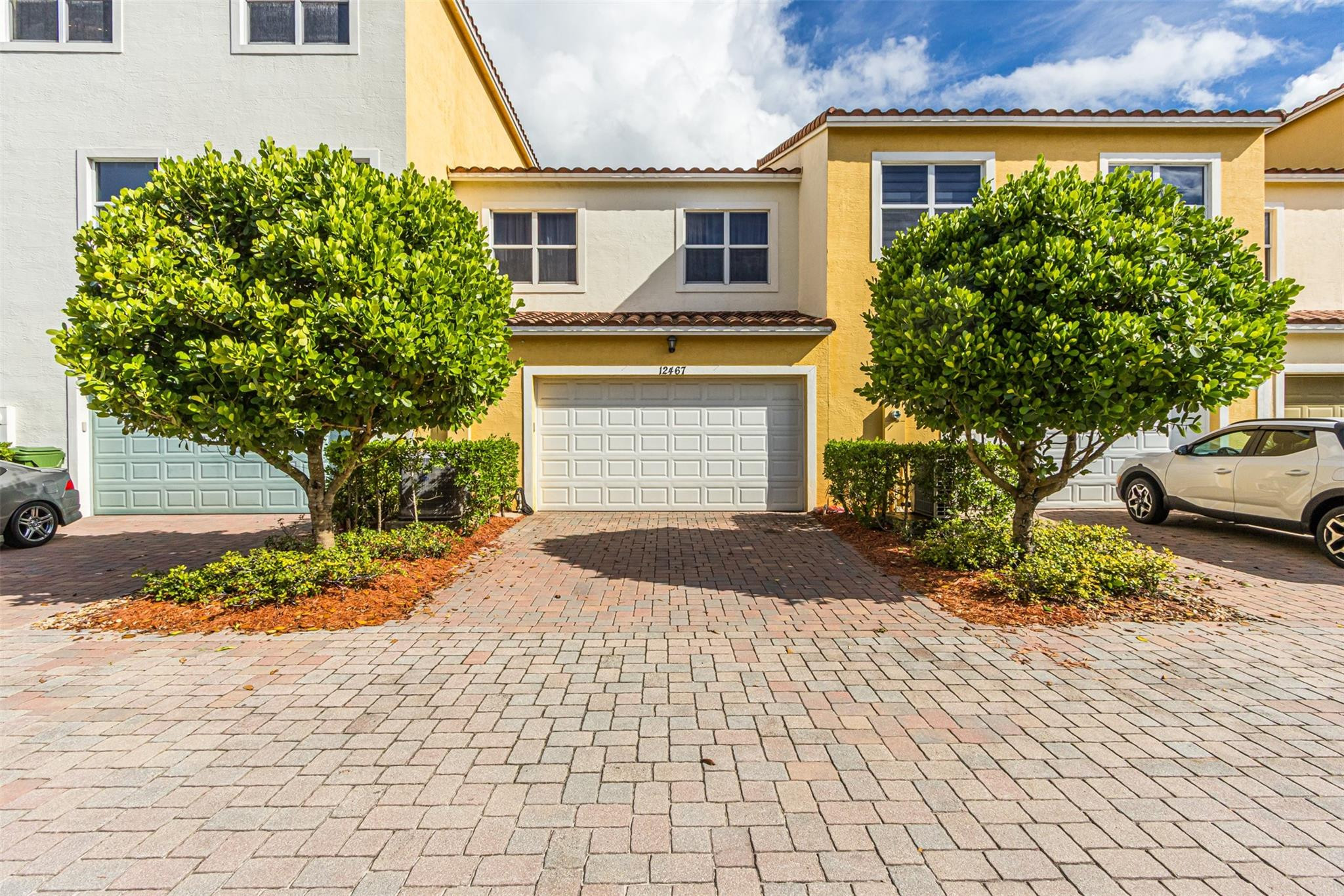 12467 NW 17th Pembroke Pines, FL 33028