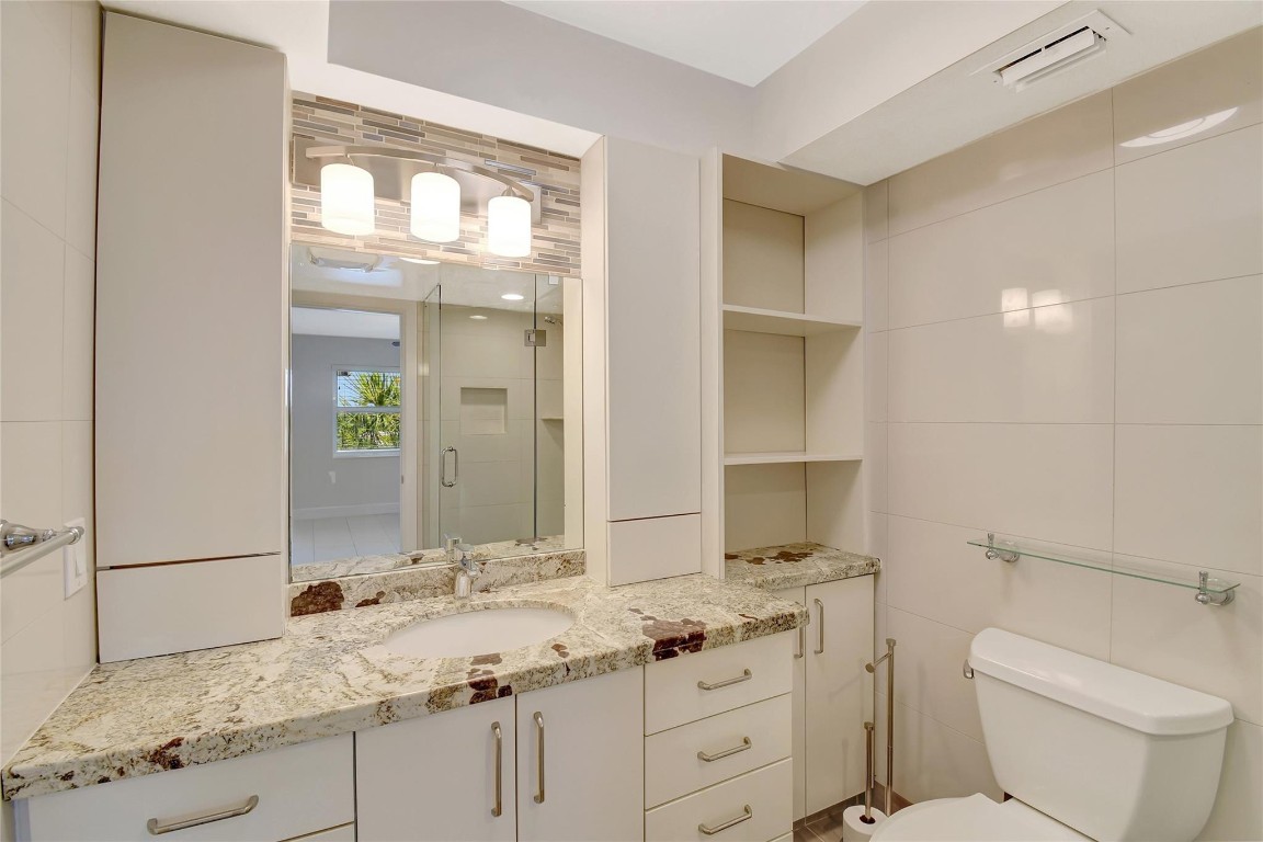 3121 NE 51st St #404E Fort Lauderdale, FL 33308