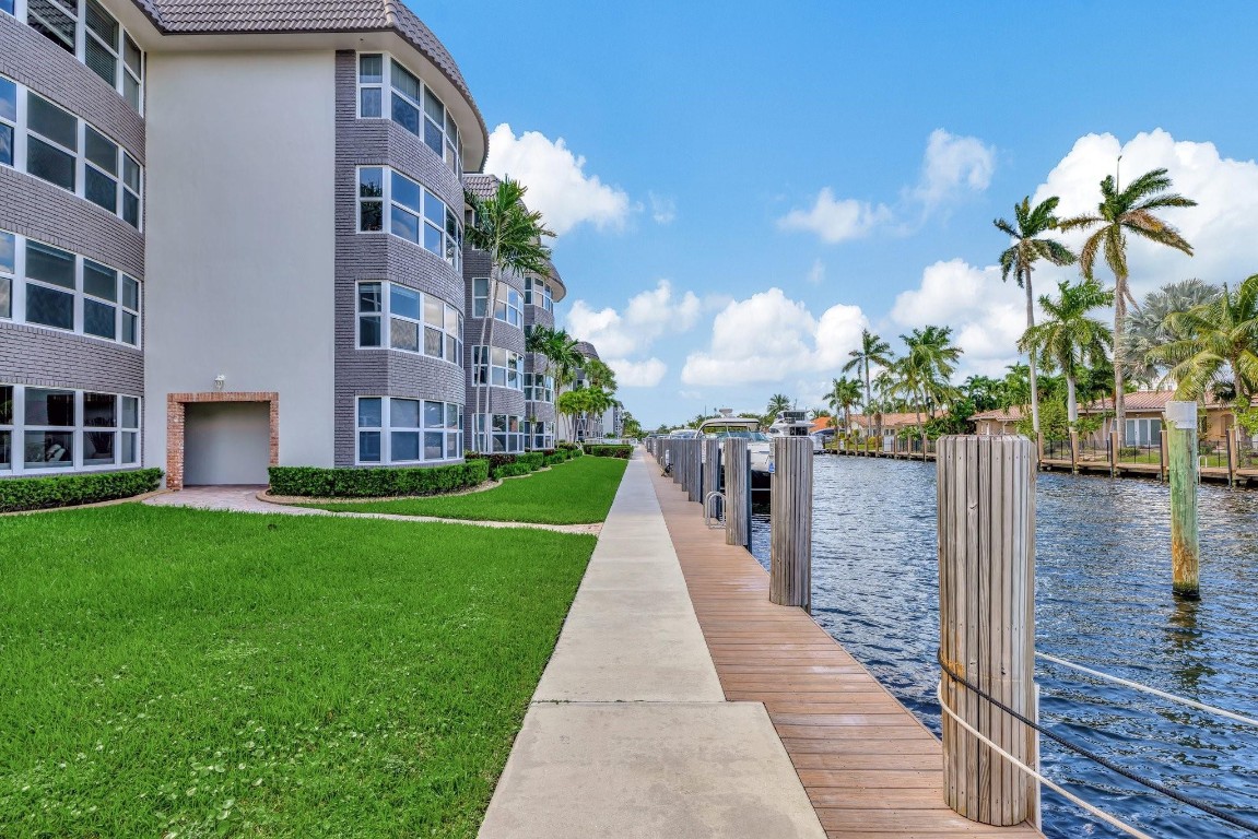 3121 NE 51st St #404E Fort Lauderdale, FL 33308