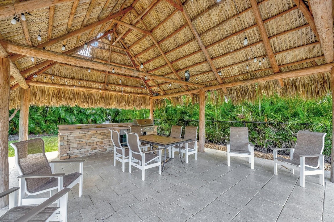 3121 NE 51st St #404E Fort Lauderdale, FL 33308