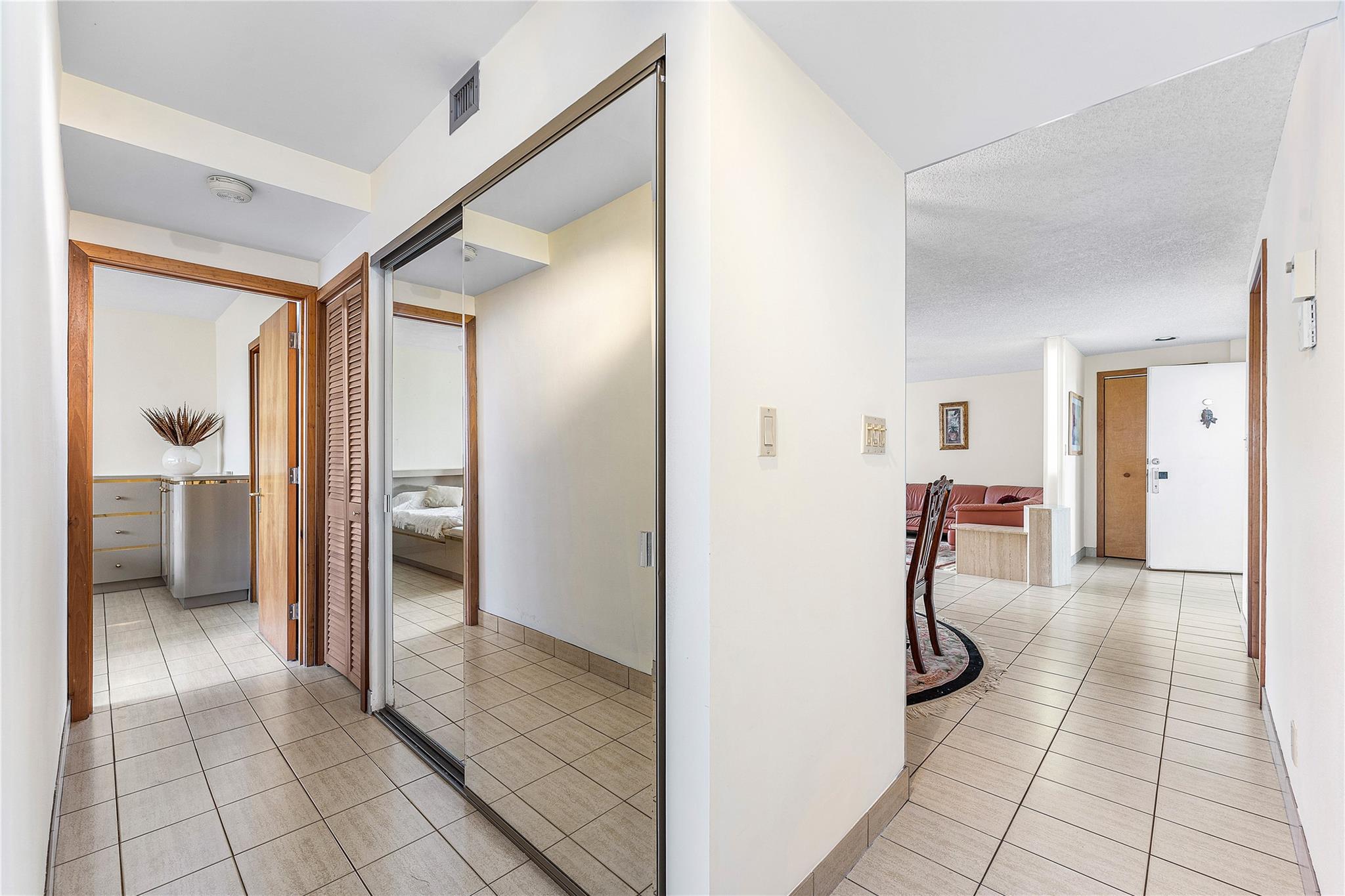 1900 S Ocean Dr #812 Fort Lauderdale, FL 33316