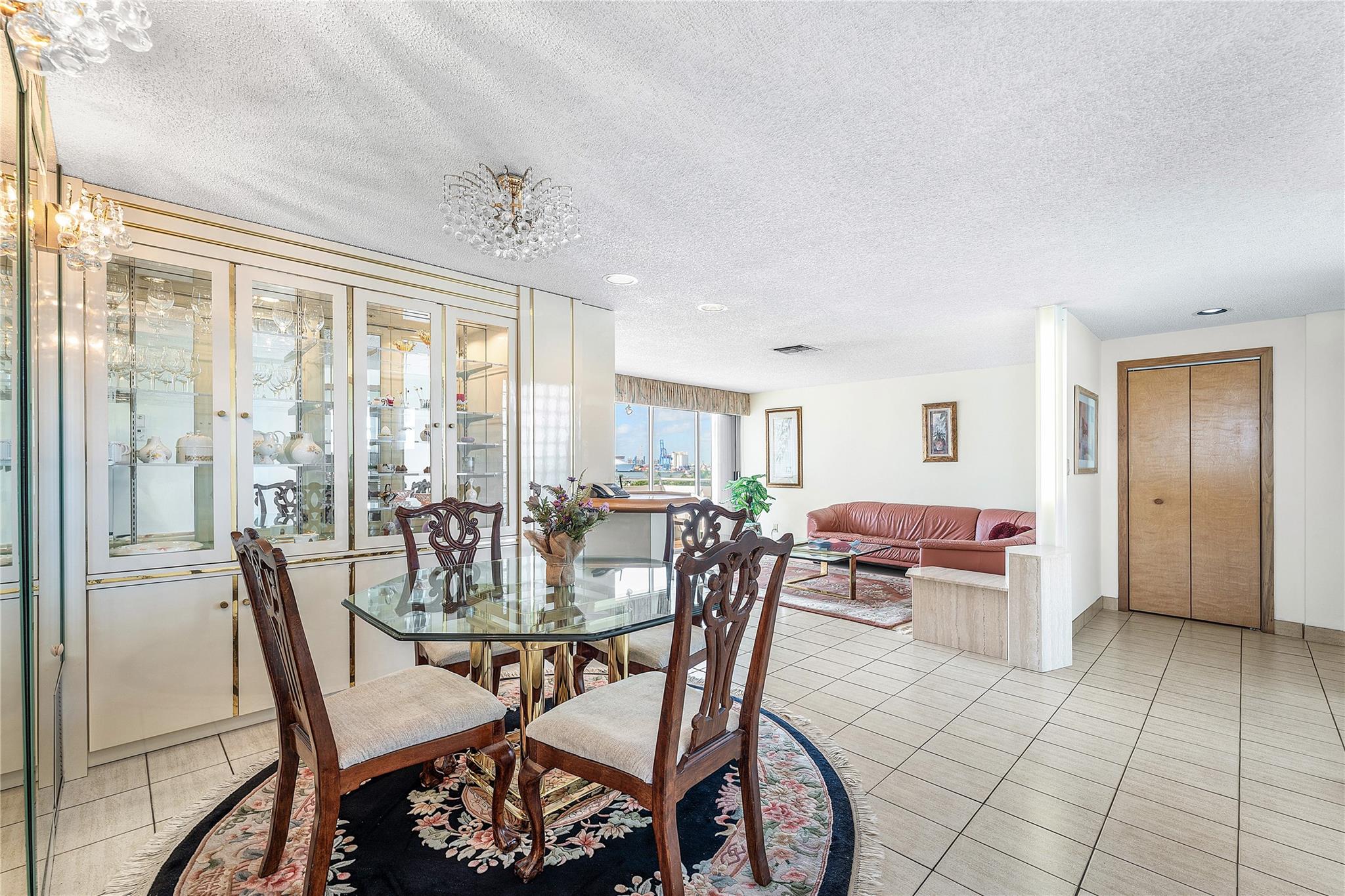 1900 S Ocean Dr #812 Fort Lauderdale, FL 33316