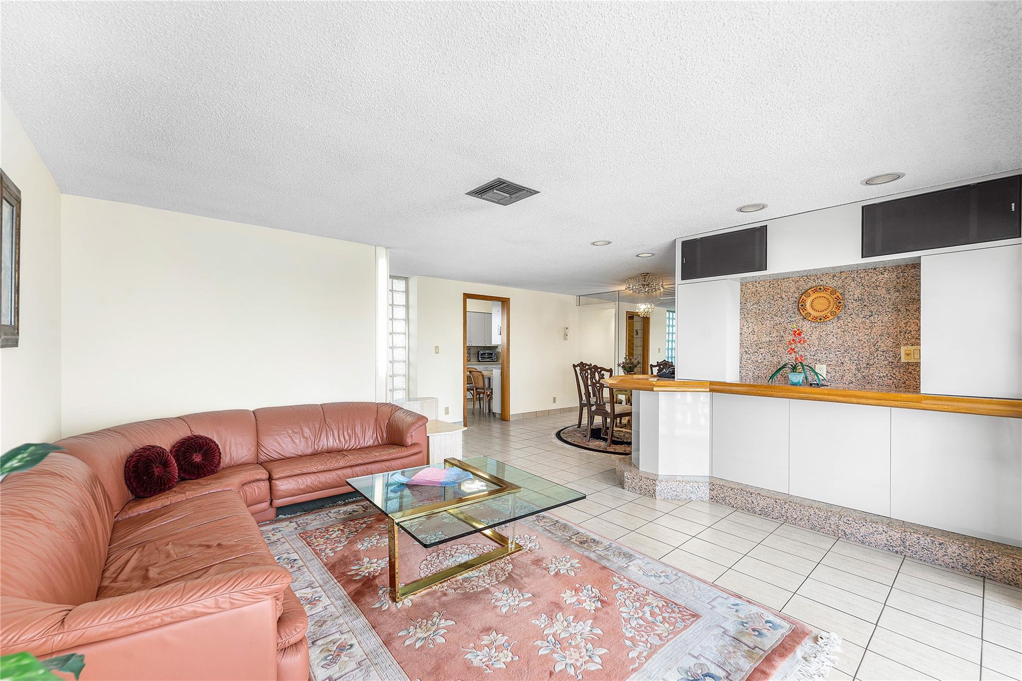 1900 S Ocean Dr #812 Fort Lauderdale, FL 33316