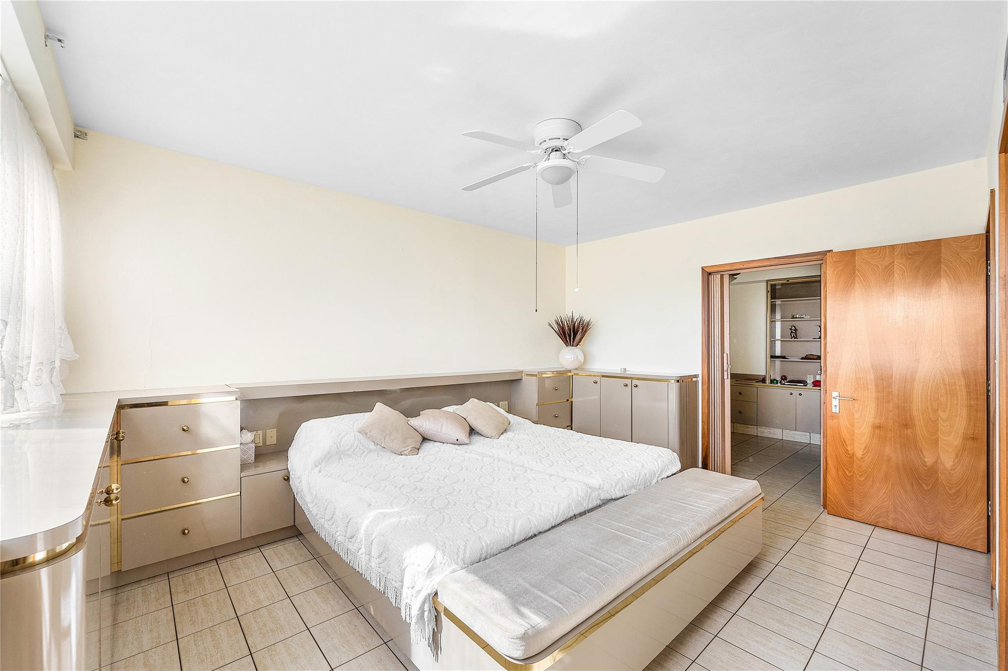 1900 S Ocean Dr #812 Fort Lauderdale, FL 33316