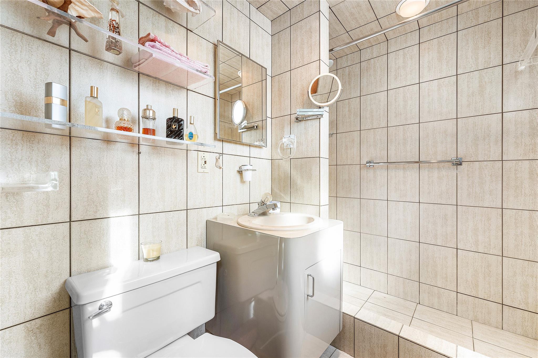 1900 S Ocean Dr #812 Fort Lauderdale, FL 33316