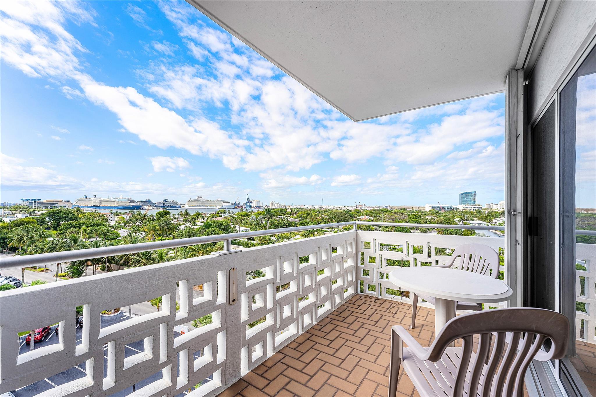 1900 S Ocean Dr #812 Fort Lauderdale, FL 33316