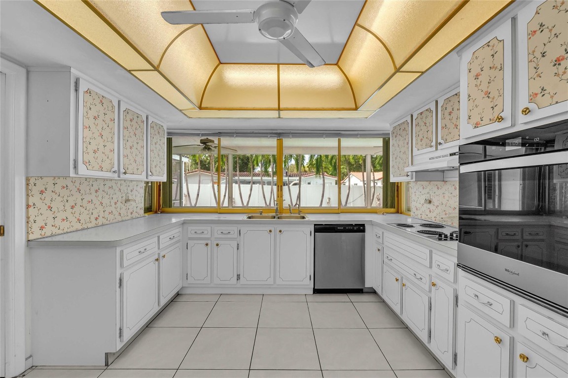 3440 N 46th Ave Hollywood, FL 33021