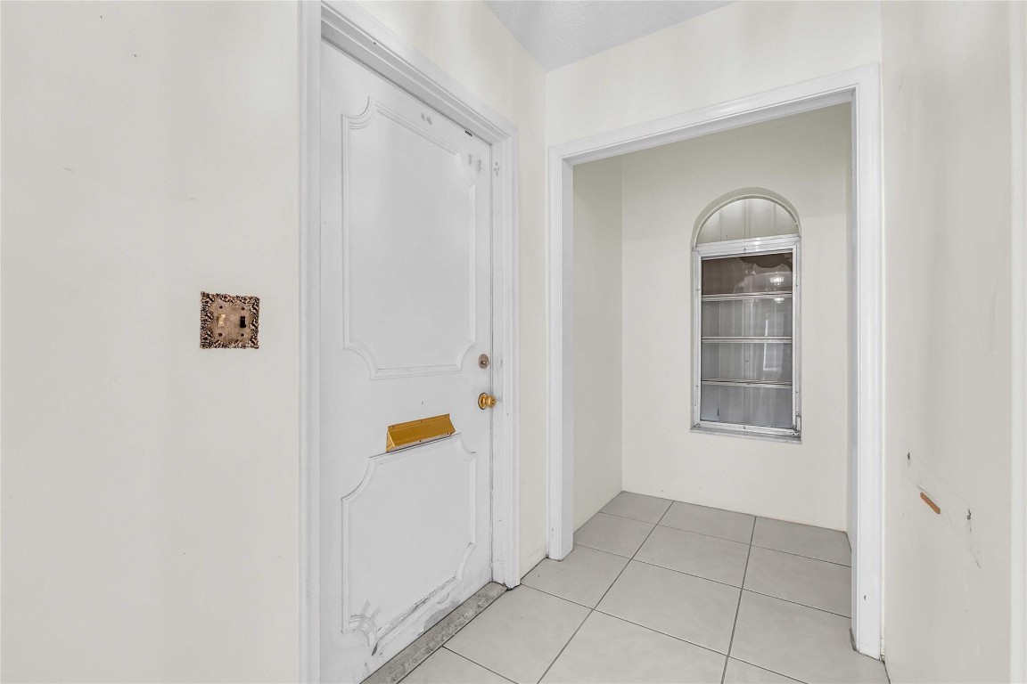 3440 N 46th Ave Hollywood, FL 33021