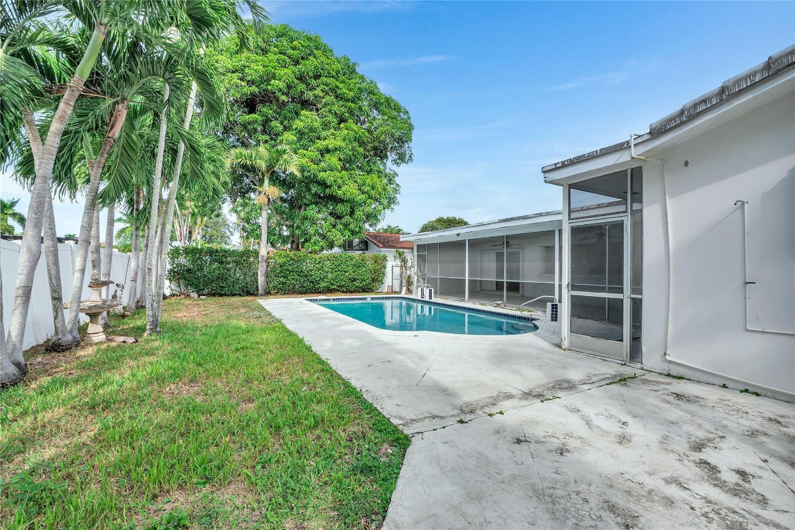 3440 N 46th Ave Hollywood, FL 33021