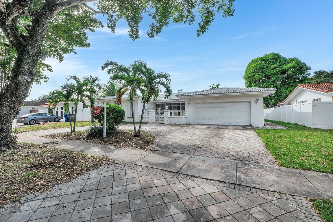 3440 N 46th Ave Hollywood, FL 33021