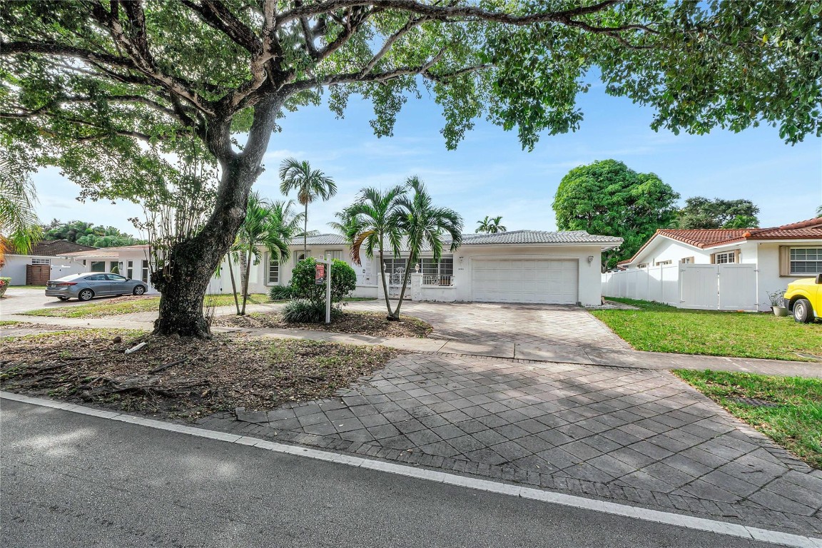 3440 N 46th Ave Hollywood, FL 33021