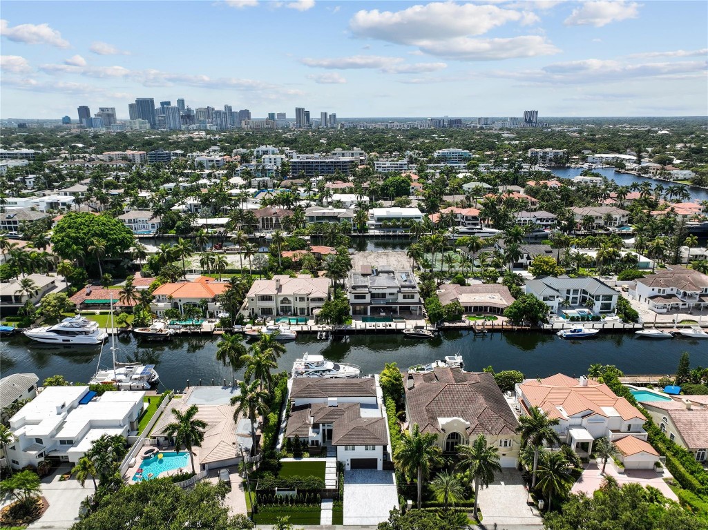 325 Seven Isles Dr Fort Lauderdale, FL 33301
