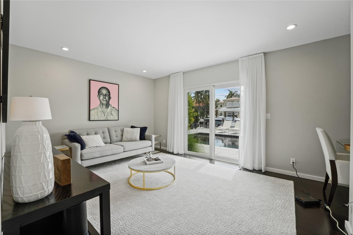 325 Seven Isles Dr Fort Lauderdale, FL 33301