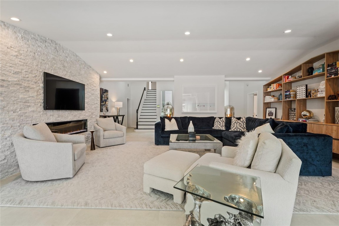 325 Seven Isles Dr Fort Lauderdale, FL 33301