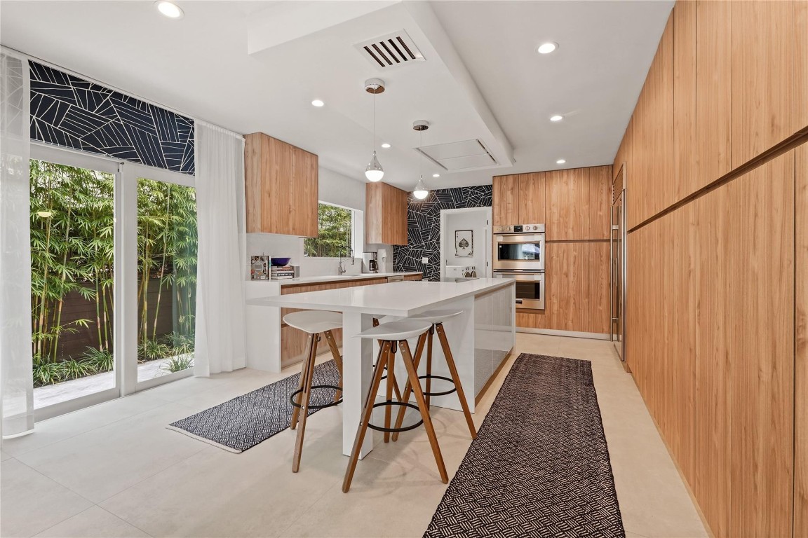 325 Seven Isles Dr Fort Lauderdale, FL 33301