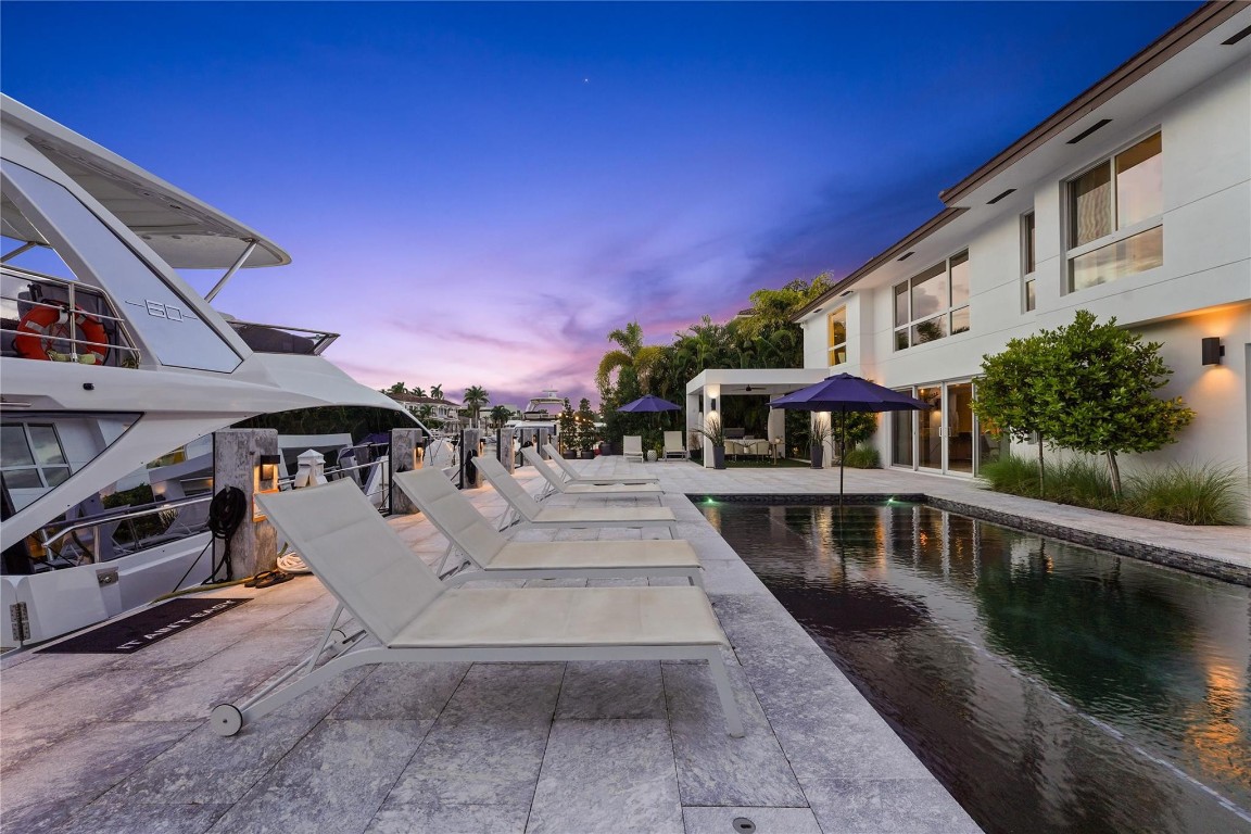 325 Seven Isles Dr Fort Lauderdale, FL 33301