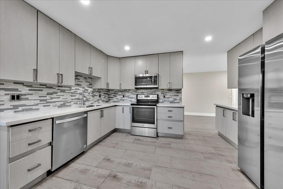 1004 Johnson St Hollywood, FL 33019