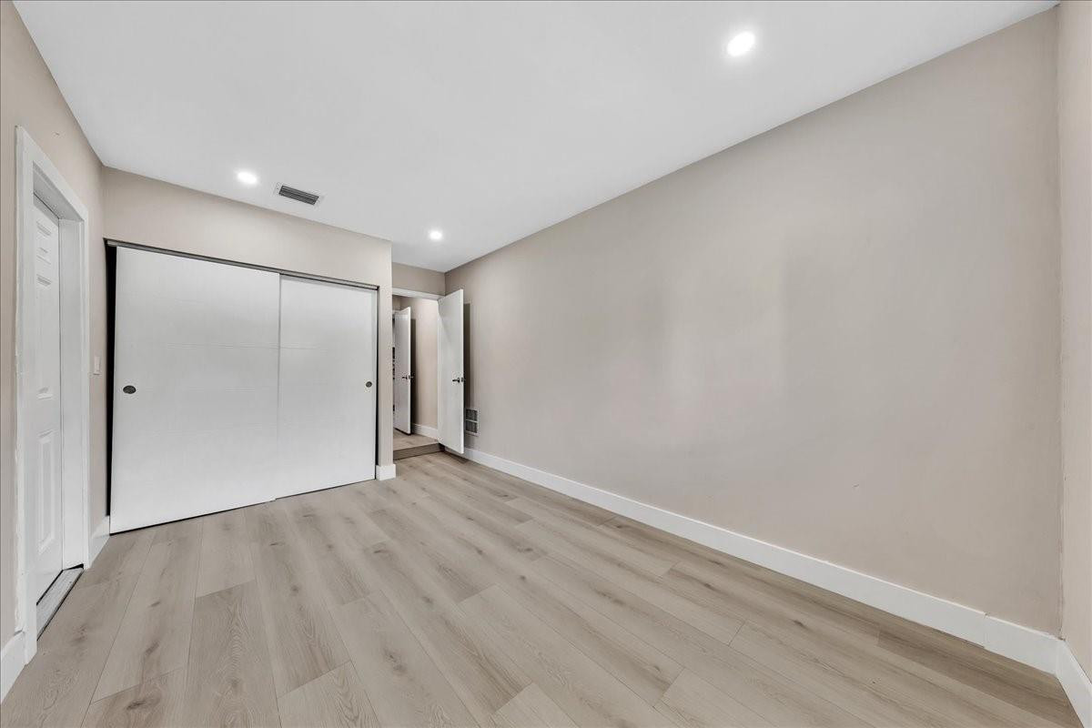 1004 Johnson St Hollywood, FL 33019