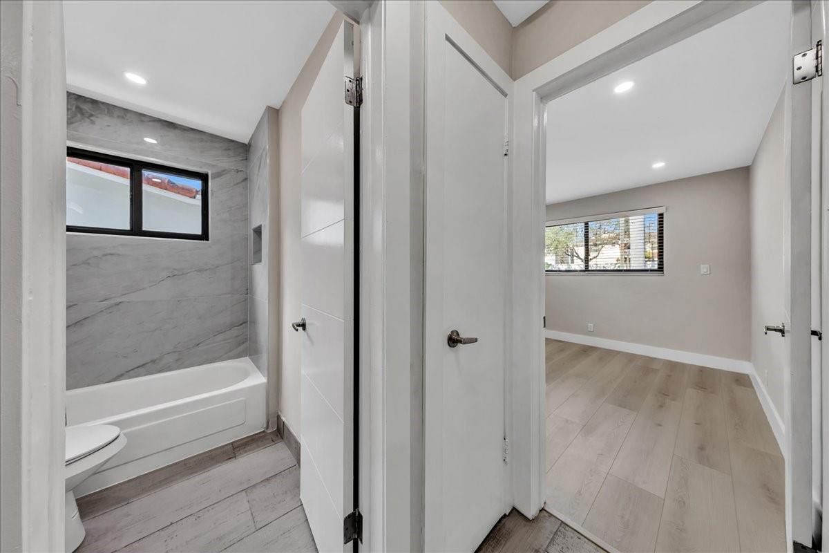 1004 Johnson St Hollywood, FL 33019