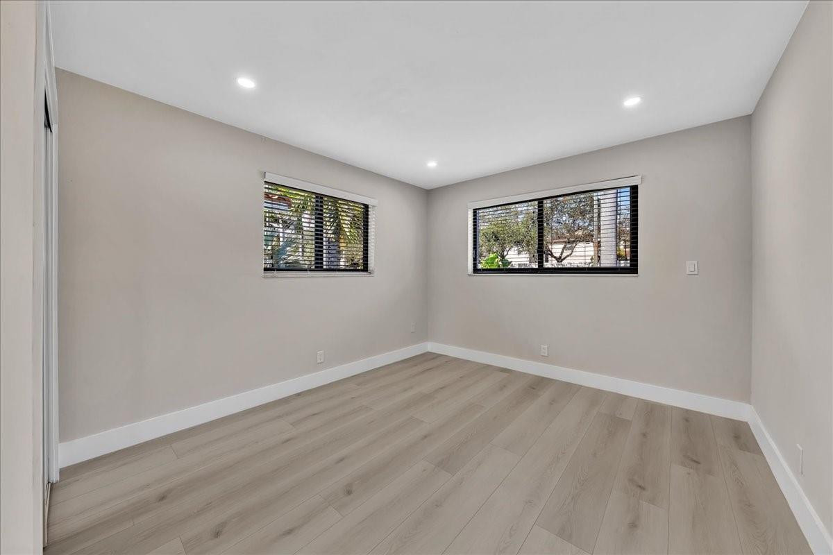 1004 Johnson St Hollywood, FL 33019