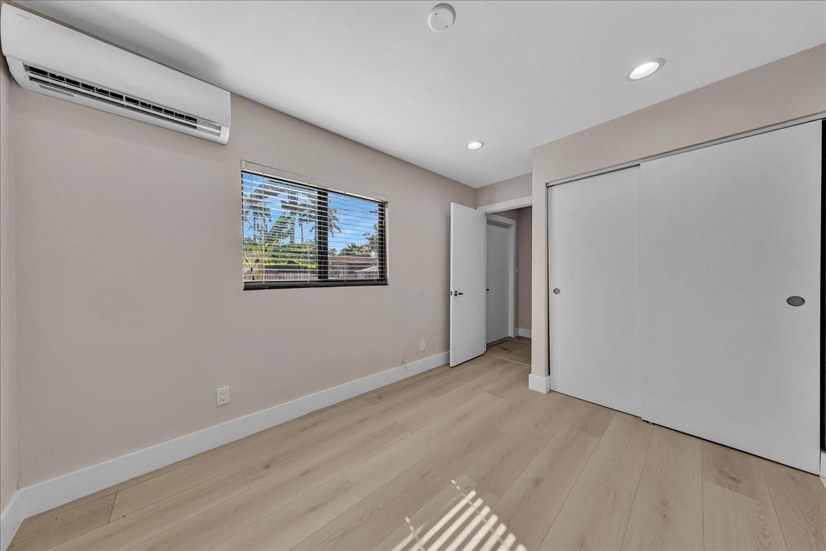 1004 Johnson St Hollywood, FL 33019