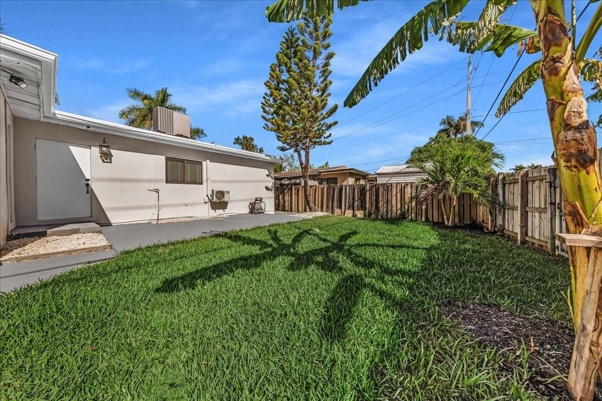 1004 Johnson St Hollywood, FL 33019