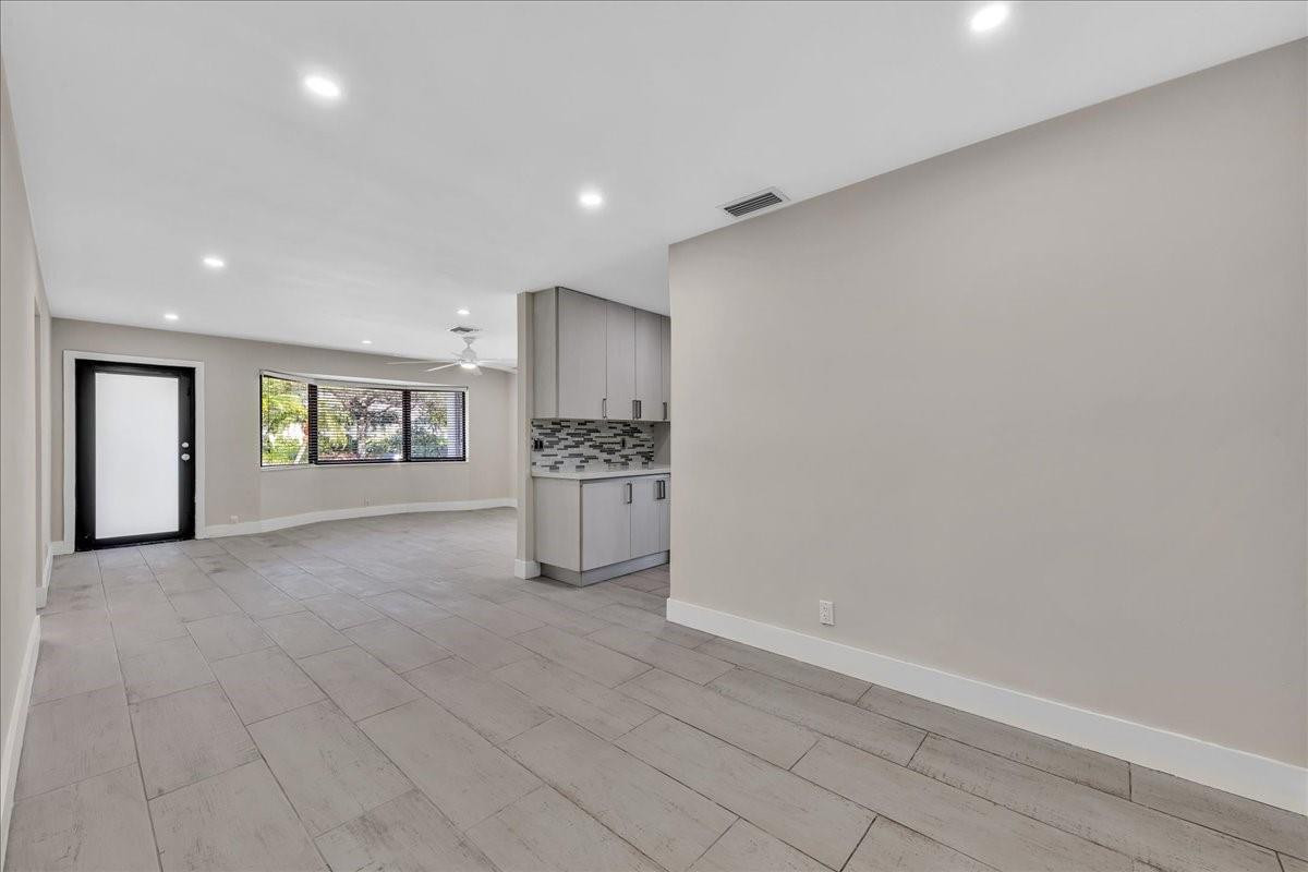 1004 Johnson St Hollywood, FL 33019